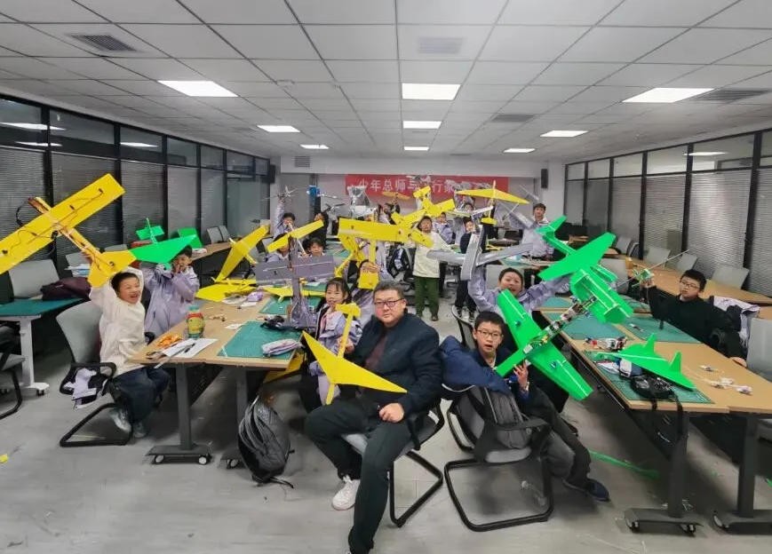 和同学们一起
